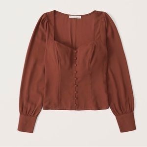 Abercrombie 🤎✨🫶🐻 button front puff sleeve blouse